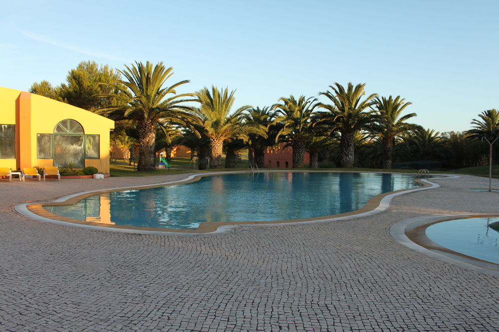 Mh Atlantico Hotell Atouguia Da Baleia Exteriör bild