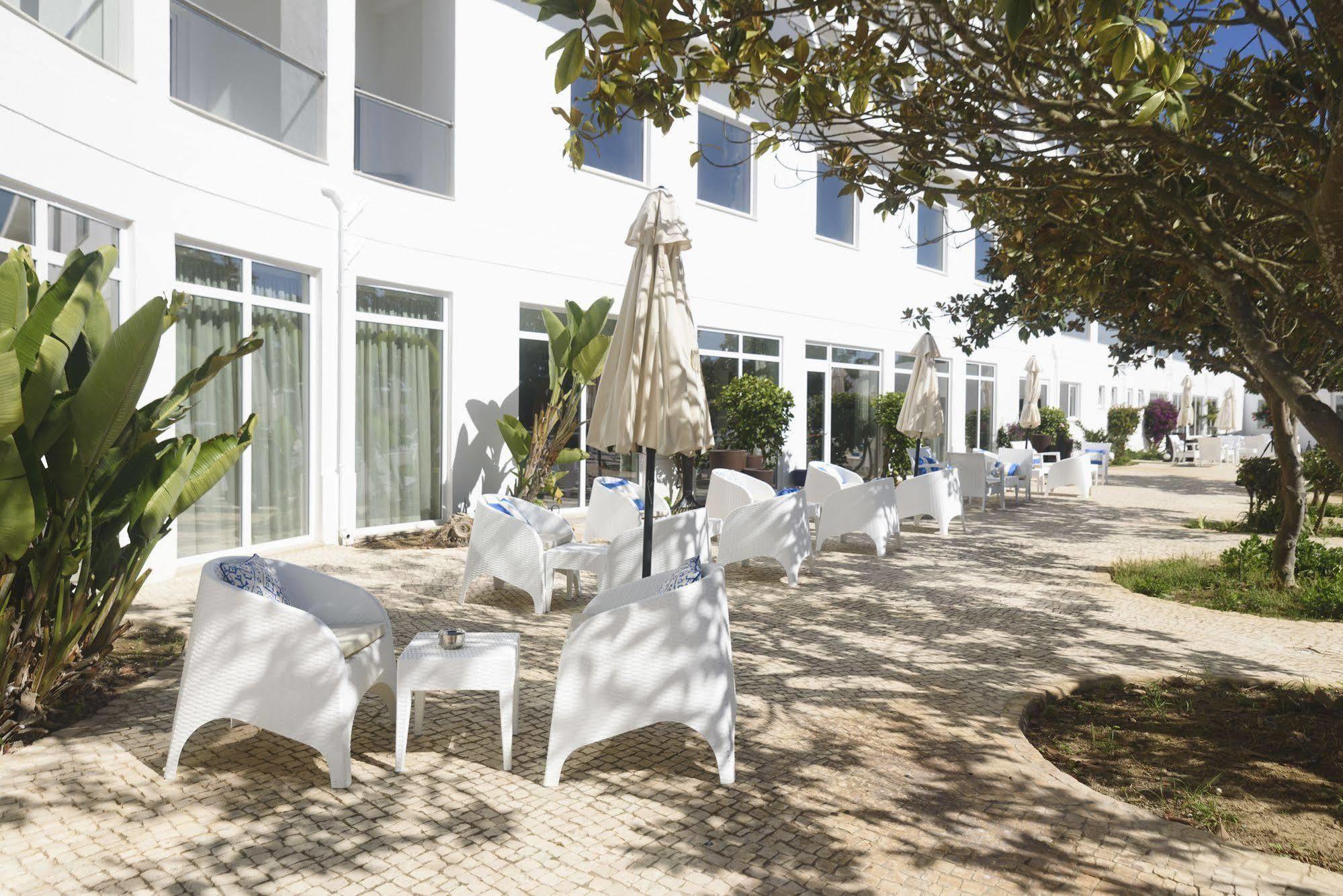 Mh Atlantico Hotell Atouguia Da Baleia Exteriör bild